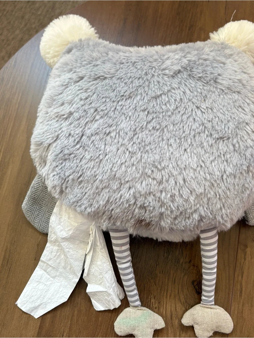 Levtex Baby Plush Owl Decorative Pillow - Gray & Cream. INV25/574